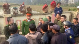 Hạt Kiểm lâm khu vực Si Ma Cai tổ chức tuyên truyền bảo vệ động vật rừng, chim hoang dã