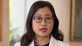 Đề xuất tăng mức đóng BHYT lên 6% để tiến tới miễn viện phí toàn dân