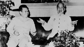 Tình hữu nghị vĩ đại Việt Nam - Lào: Thủy chung, bền chặt từ lịch sử đến tương lai