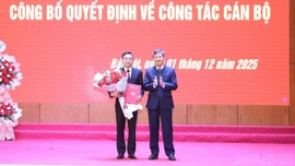 Công bố quyết định Bí thư Đảng ủy xã Bát Xát