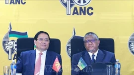 Thủ tướng Phạm Minh Chính gặp Tổng Thư ký Đảng Đại hội dân tộc Phi