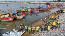 Triển khai Sở Chỉ huy tiền phương của Chính phủ phục vụ chỉ đạo trực tuyến ứng phó bão số 5