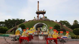 Lễ giỗ chung cho liệt sĩ thành cổ Quảng Trị
