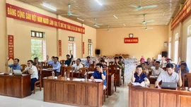 Bãi nhiệm đại biểu Hội đồng nhân dân đối với ông Lò Văn Mạnh