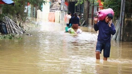 Hỗ trợ bổ sung 100 tỷ đồng cho thành phố Huế khắc phục thiệt hại do mưa lũ