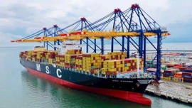 Việt Nam lọt top 15 quốc gia có quy mô thương mại lớn nhất thế giới