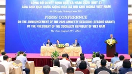 Công bố Quyết định của Chủ tịch nước đặc xá cho 13.920 người