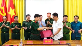 Đoàn Kinh tế - Quốc phòng 345 kết nghĩa với xã A Mú Sung