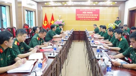 Đảng ủy Quân sự tỉnh Lào Cai trao quyết định thành lập các tổ chức cơ sở Đảng trực thuộc