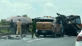 Nguyên nhân sơ bộ vụ 4 ô tô tông liên hoàn trên cao tốc Pháp Vân - Quốc lộ 45