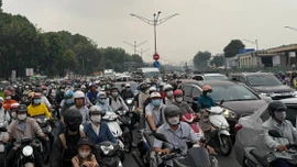 Thủ tướng yêu cầu đến tháng 7-2026, không có xe mô tô, xe gắn máy xăng chạy ở Vành đai 1 (Hà Nội)