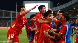 Thủ tướng chúc mừng U22 Việt Nam giành Huy chương Vàng SEA Games 33