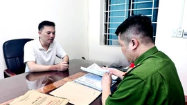 Lào Cai: Đối tượng mua bán trẻ em ra đầu thú sau 11 năm lẩn trốn