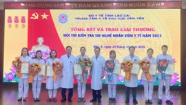 Trung tâm Y tế khu vực Văn Yên tổ chức Hội thi Kiểm tra tay nghề nhân viên y tế năm 2025