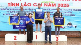 Phường Cam Đường nhất toàn đoàn Giải Vô địch Bơi các nhóm tuổi tỉnh Lào Cai 