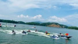Câu lạc bộ Thể thao nước hồ Thác Bà kỷ niệm 2 năm thành lập
