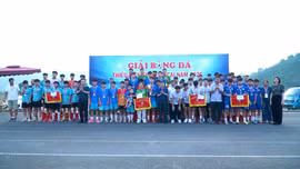 Bế mạc Giải Bóng đá Thiếu niên tỉnh Lào Cai năm 2026: FC Phong An lên ngôi vô địch