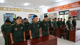 Nhân dân và cán bộ Lào Cai bày tỏ niềm tiếc thương với nguyên Chủ tịch nước Trần Đức Lương