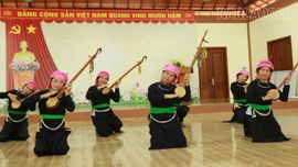 Khát vọng giữ gìn bản sắc