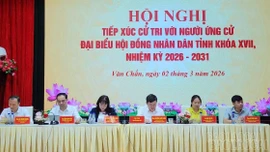 Những người ứng cử đại biểu HĐND tỉnh khóa XVII tại đơn vị bầu cử số 08 tiếp xúc cử tri