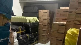 Triệt phá đường dây đưa hơn hàng trăm ngàn sản phẩm dầu nhớt giả ra thị trường