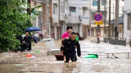 Lũ lụt nghiêm trọng tại Trung Quốc khiến trên 80.000 người phải sơ tán