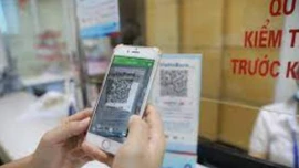 Thanh toán qua QR code tăng gần 200% về giá trị, nhu cầu rút tiền mặt giảm mạnh