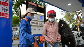 Giá xăng giảm 50-80 đồng/lít, dầu diesel giảm 170 đồng/lít