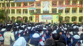 Gần 1.200 học sinh được tuyên truyền, phổ biến pháp luật về an toàn giao thông