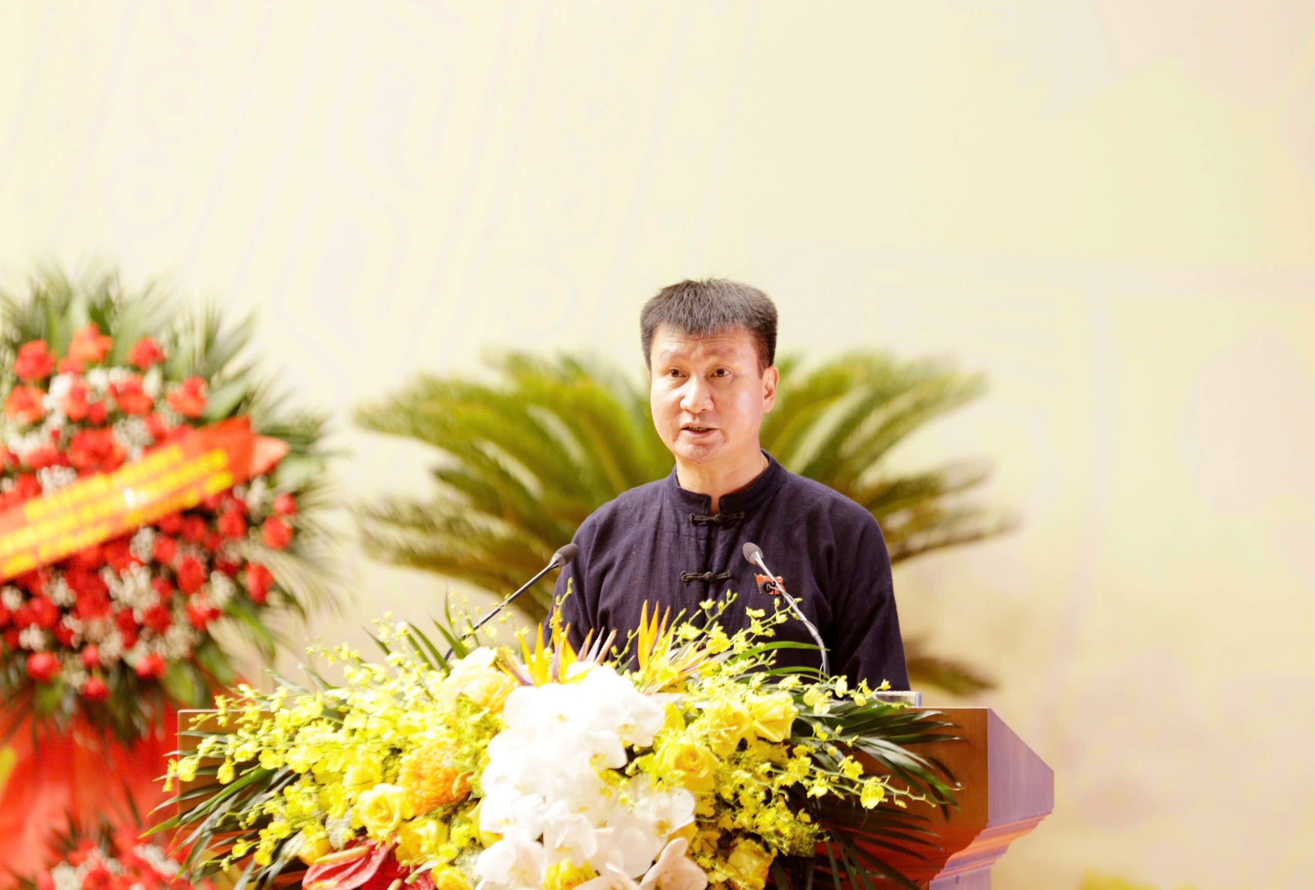 Đồng chí Trần Huy Tuấn, Phó Bí thư Tỉnh ủy, Chủ tịch UBND tỉnh đọc Báo cáo Chính trị z7060863040511-bc3165c4160c433d6420f24eb43a2d99.jpg