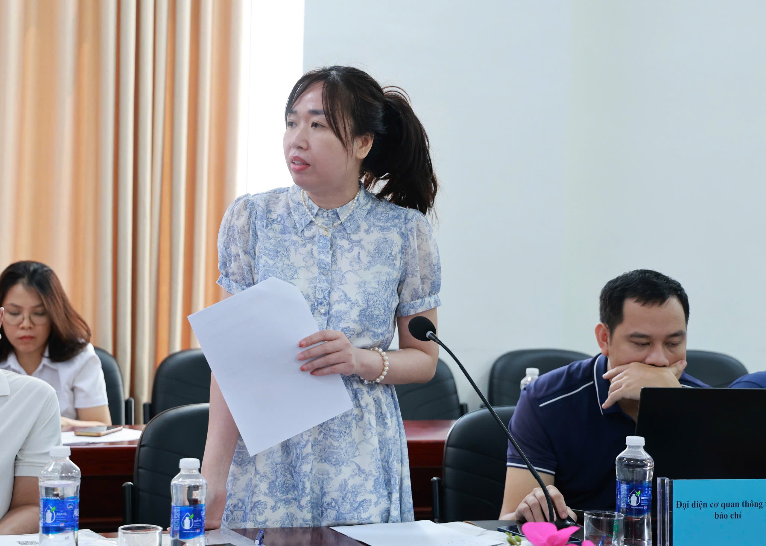 Đại diện cơ quan thông tấn, báo chí phát biểu tại buổi gặp mặt. z6573105552967-925ed65c13bb61660655a078fdff49be.jpg