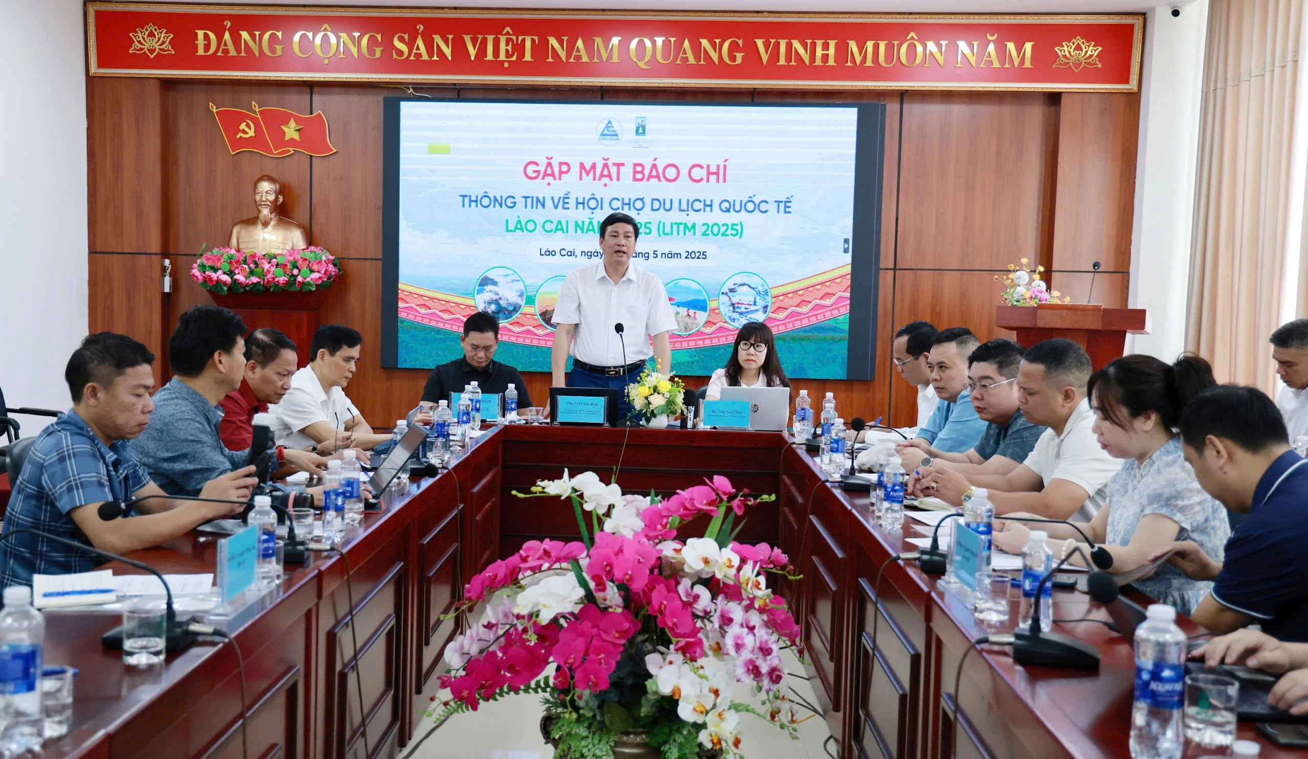 z6573105757945-46c0f3caf23d249baee332cc291afd88.jpg