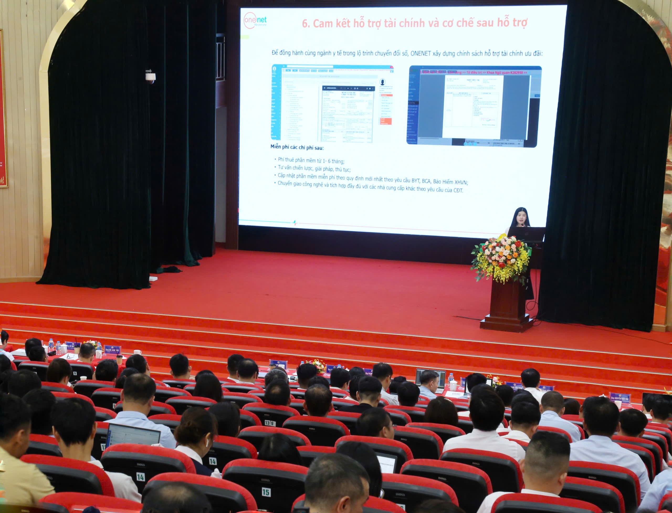 Đại diện Công ty Cổ phần Onenet chia sẻ về Giải pháp triển khai bệnh án điện tử. z6862660102990-43c6ec1ce37beadc16aa7b16069826a4.jpg