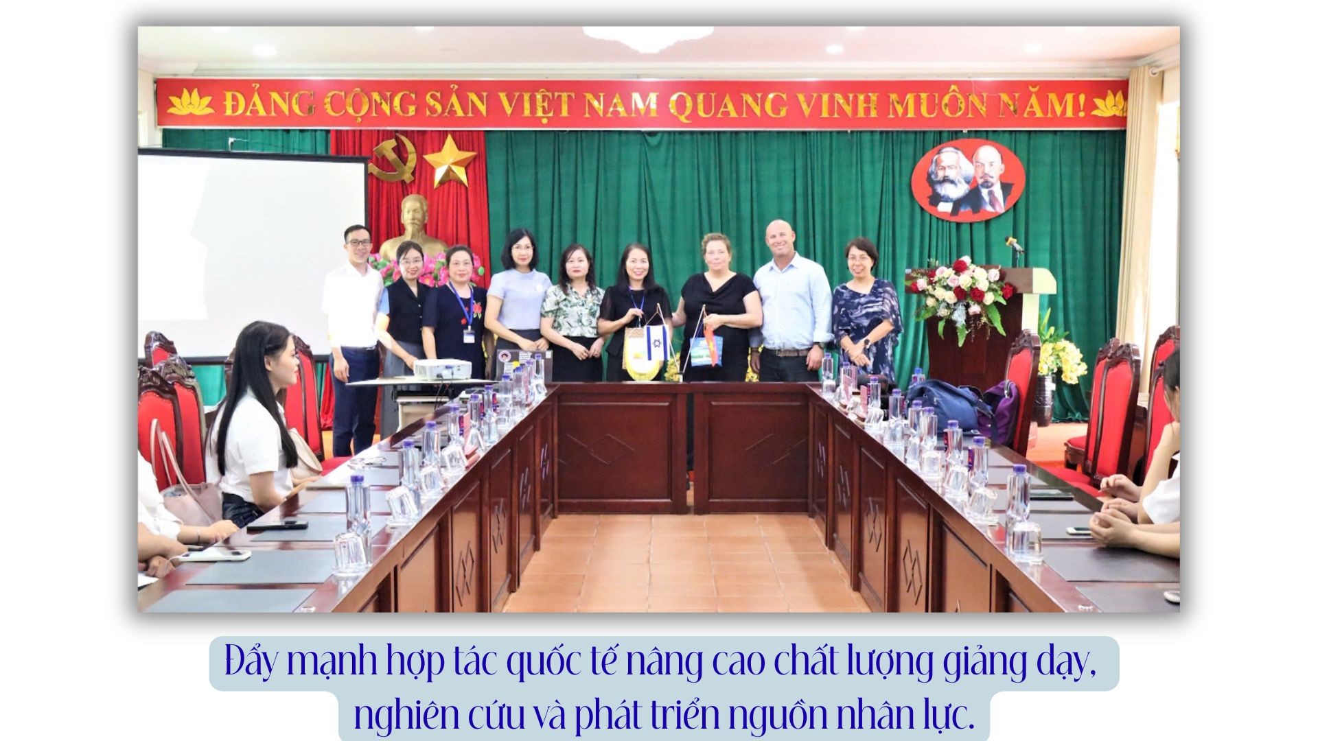 but-pha-manh-me-vi-suc-khoe-va-hanh-phuc-cua-nhan-dan-1.jpg