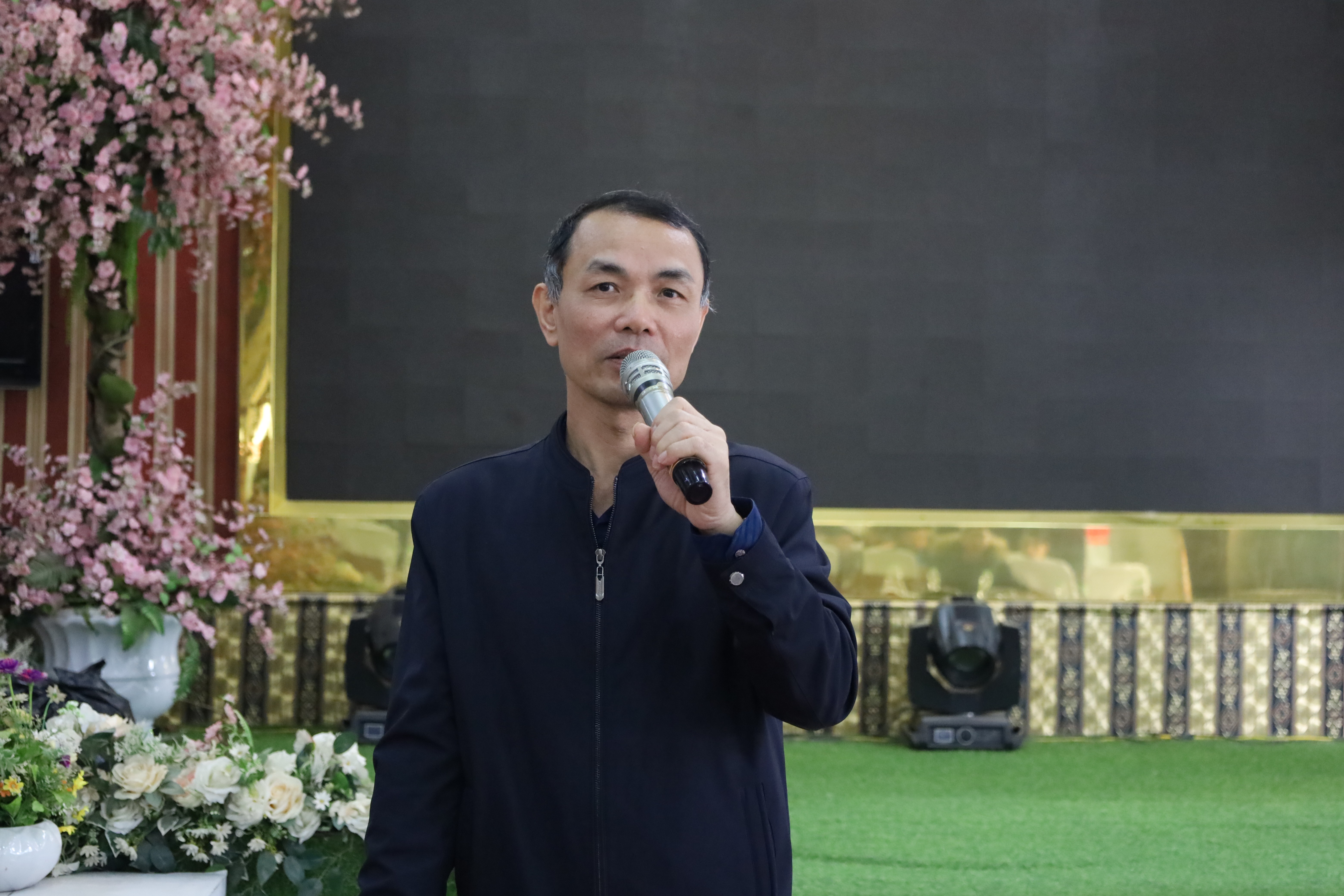Đồng chí Vũ Viết Trường, Chủ tịch Hội Chữ thập đỏ tỉnh khẳng định Hội Chữ thập đỏ tỉnh sẽ nỗ lực phối hợp, triển khai dự án hiệu quả, đúng đối tượng. img-6356.jpg