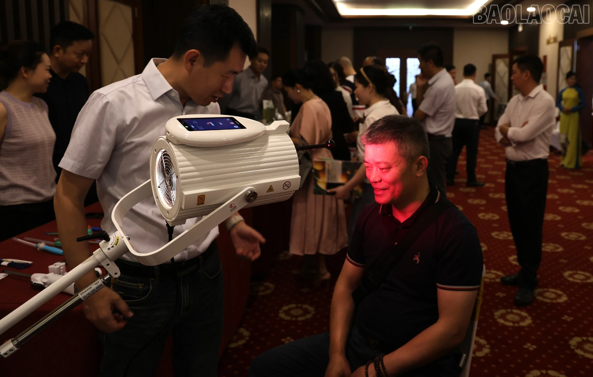 baolaocai-tr_dl10.jpg