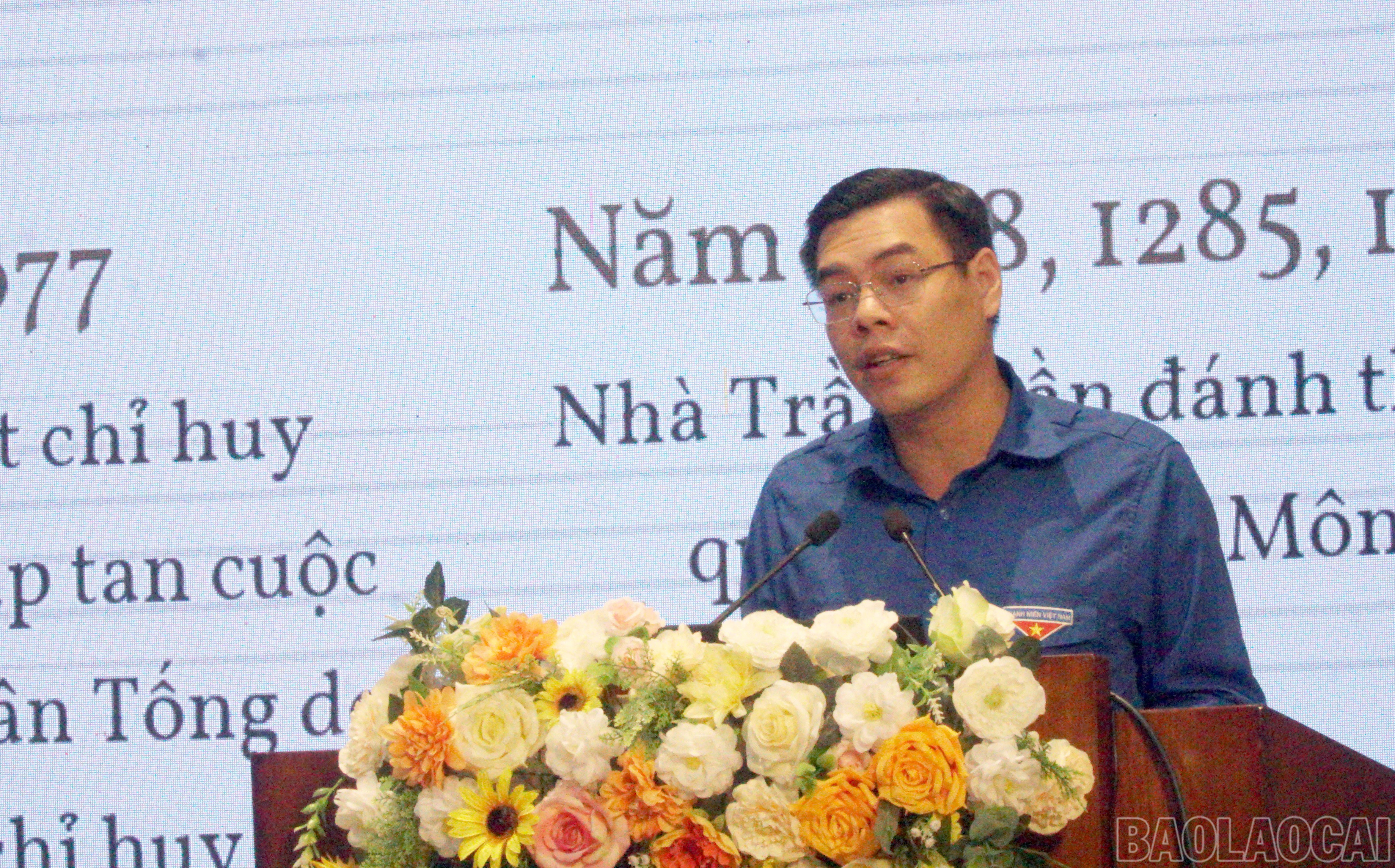 Đồng chí Hà Đức Hải - Phó Chủ tịch Ủy ban MTTQ Việt Nam tỉnh, Bí thư Tỉnh đoàn truyền đạt Chuyên đề “Tự hào lịch sử dân tộc - Sẵn sàng dựng xây đất nước". baolaocai-br_hai-td.jpg
