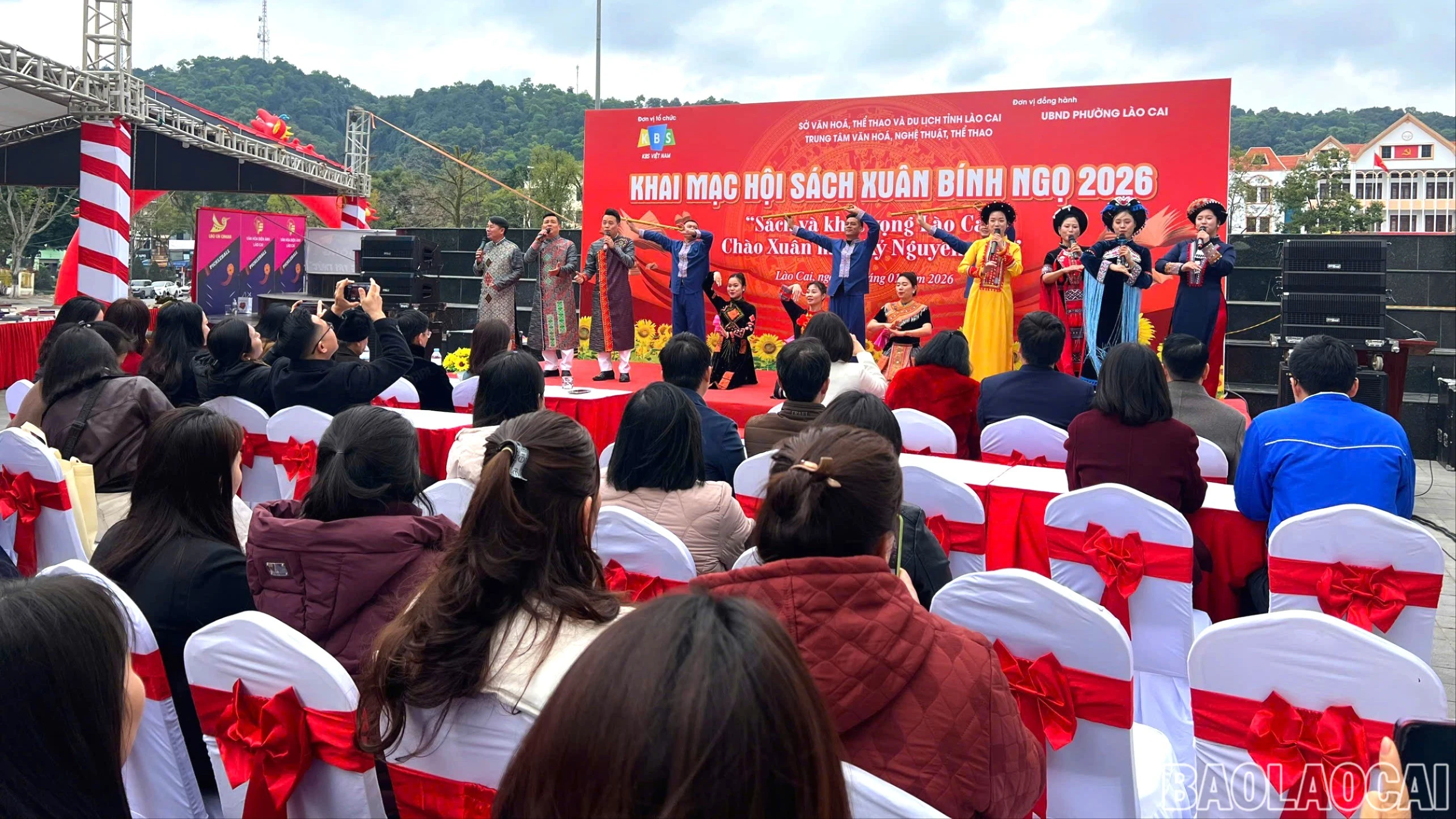 baolaocai-br-z7459859075407-4558575f687e700de857cd56e0ef1955.jpg