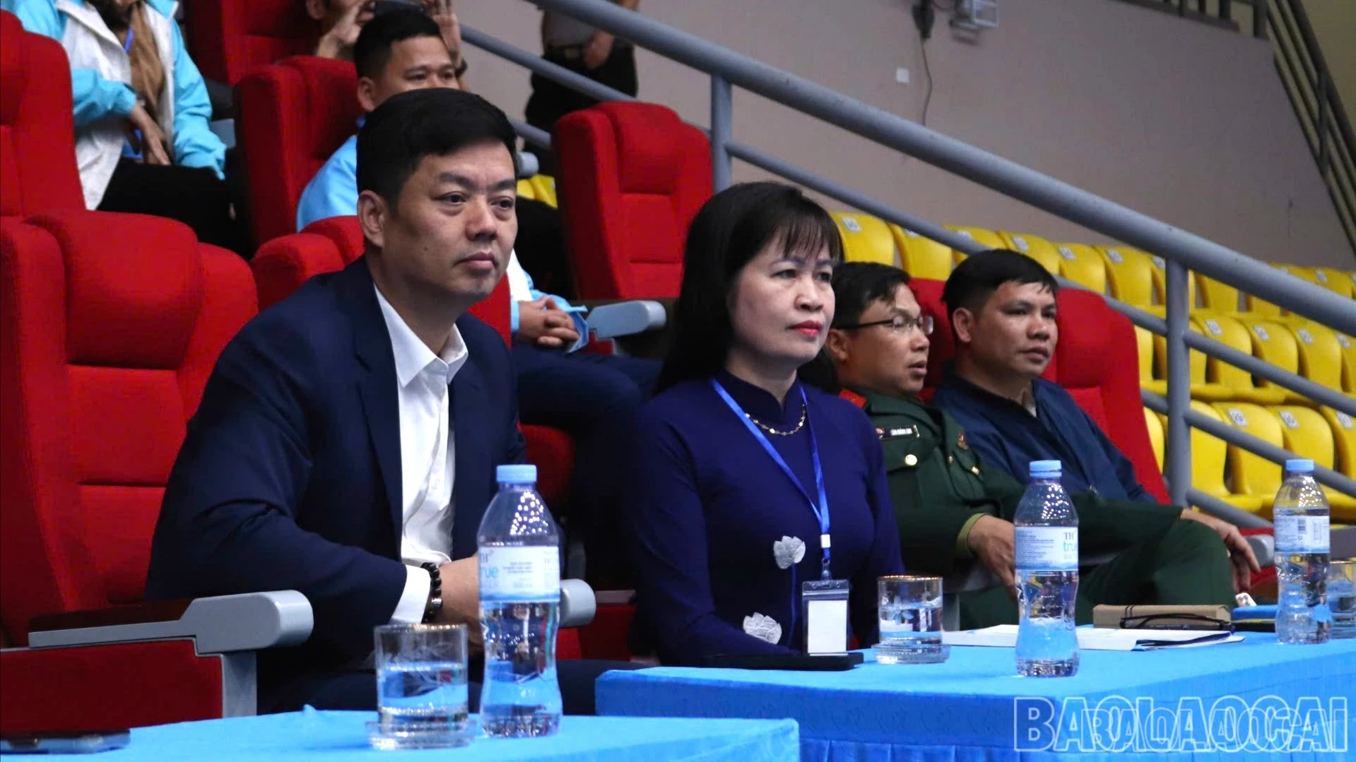 baolaocai-br-z7585529926652-a89b8bcba7dadfd23cc9f972a0b83e57.jpg