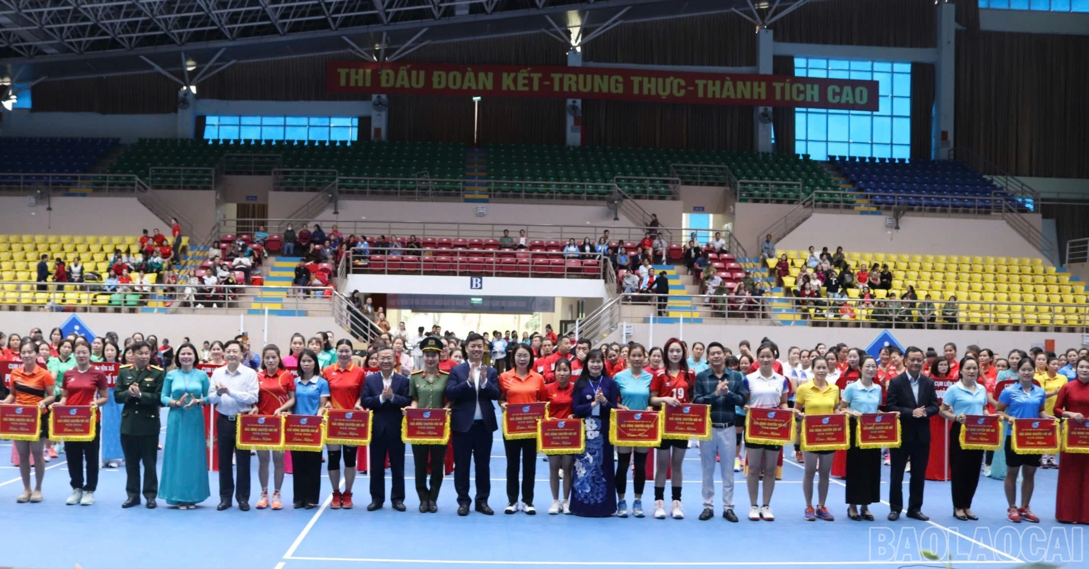 baolaocai-br_z7585530434809-f690e5e7d86a41be73e5b4719d9ccdb1-2484.jpg