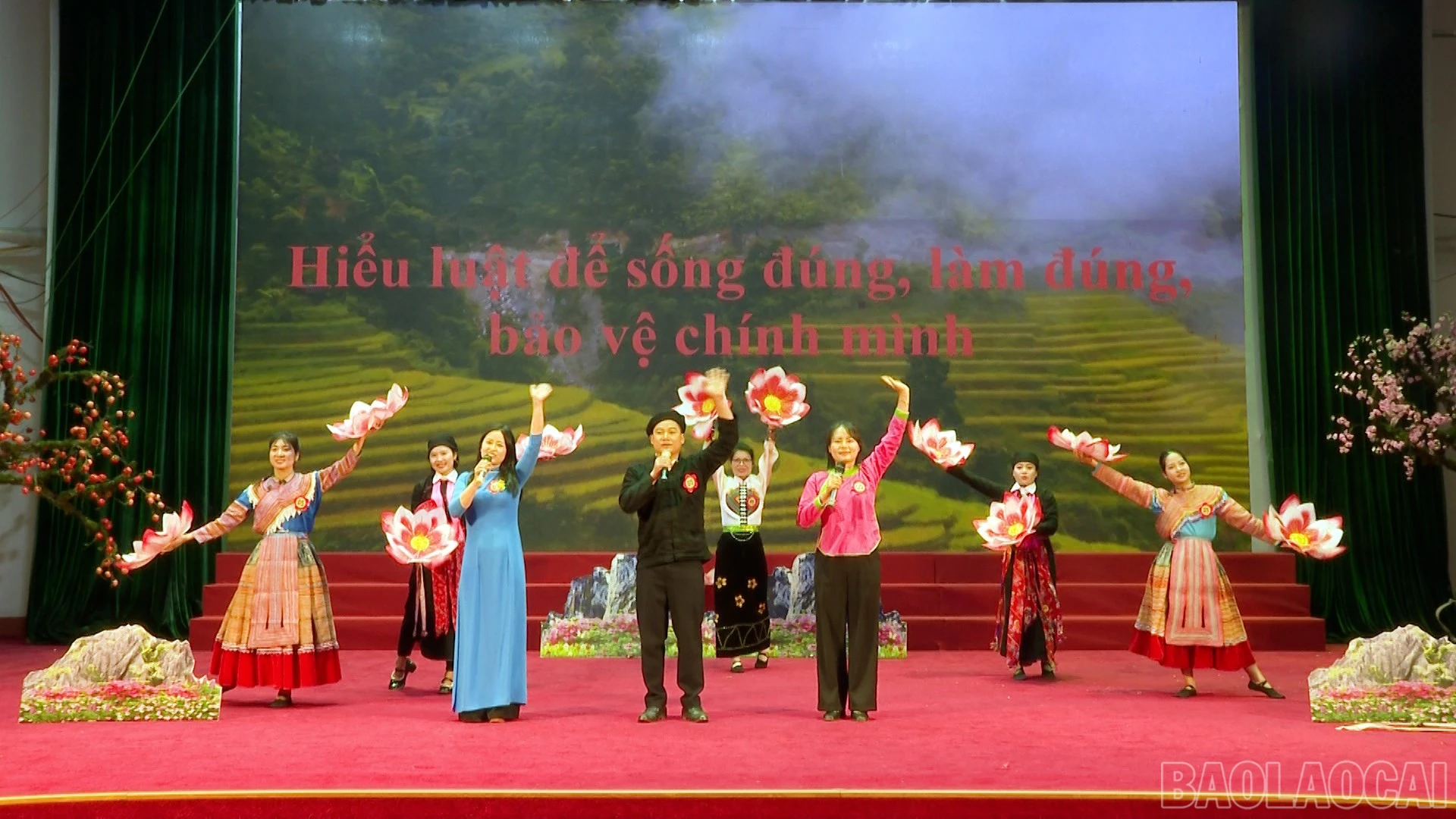 baolaocai-br_chuyen-de-van-hoa-the-thao-copy00-24-02-02still455.jpg