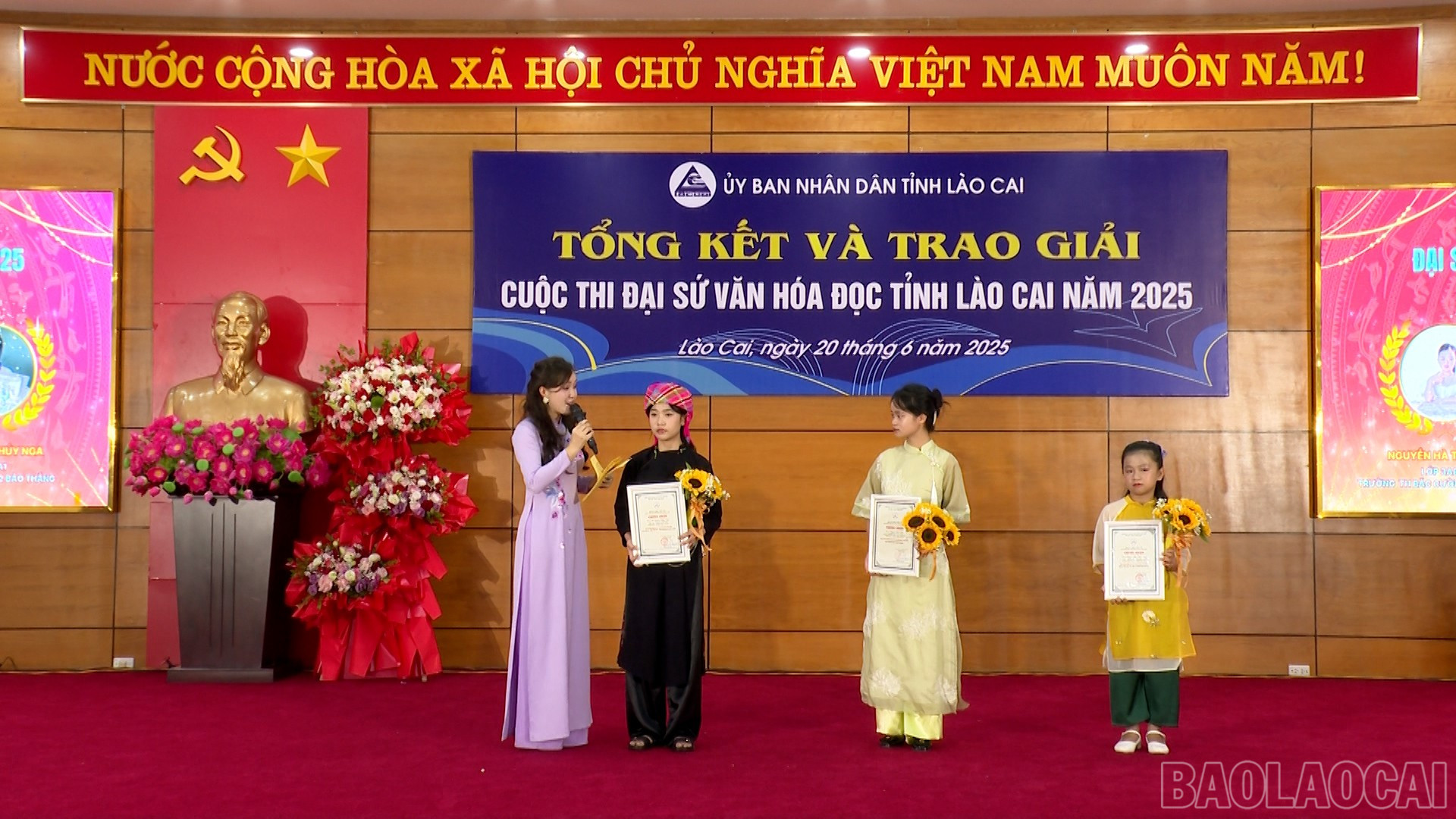 Giao lưu với các "Đại sứ văn hóa đọc tiêu biểu" tỉnh Lào Cai năm 2025. baolaocai-br_chuyen-de-van-hoa-the-thao-copy00-16-06-21still125.jpg