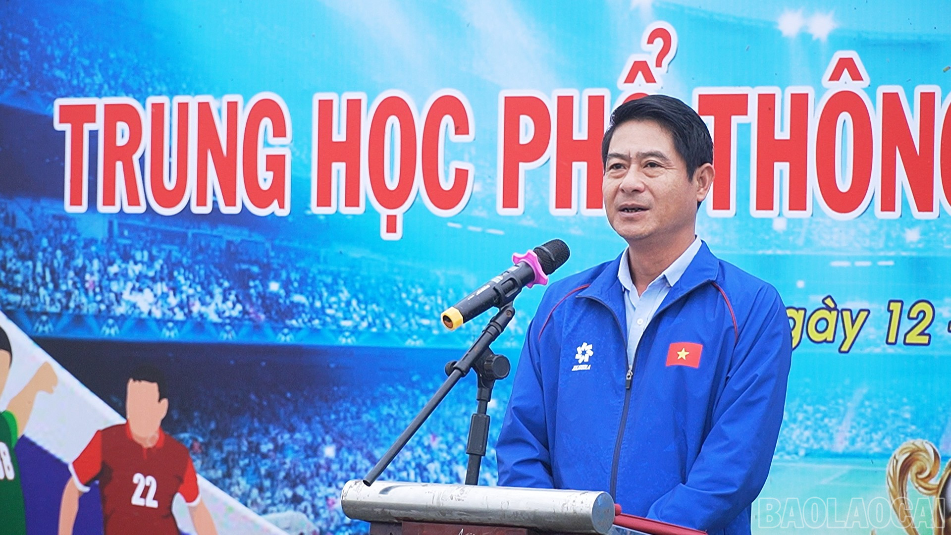 Đồng chí Nguyễn Thái Hòa - Phó Giám đốc Sở Văn hóa, Thể thao và Du lịch tỉnh Lào Cai phát biểu khai mạc giải.