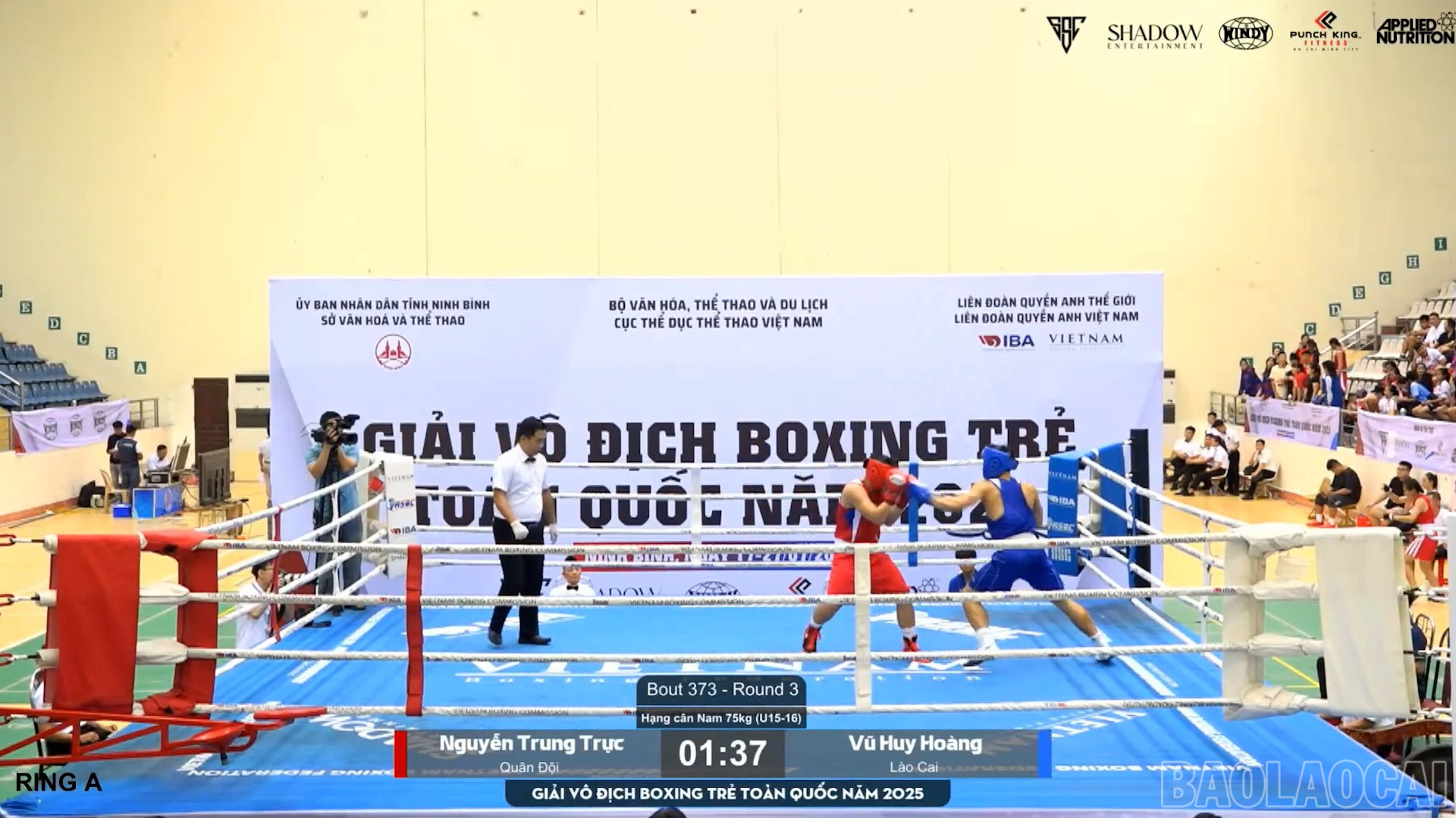 Các vận động viên đội Boxing trẻ Lào Cai tranh tài tại giải. baolaocai-br_title-0100-19-53-00still181.jpg