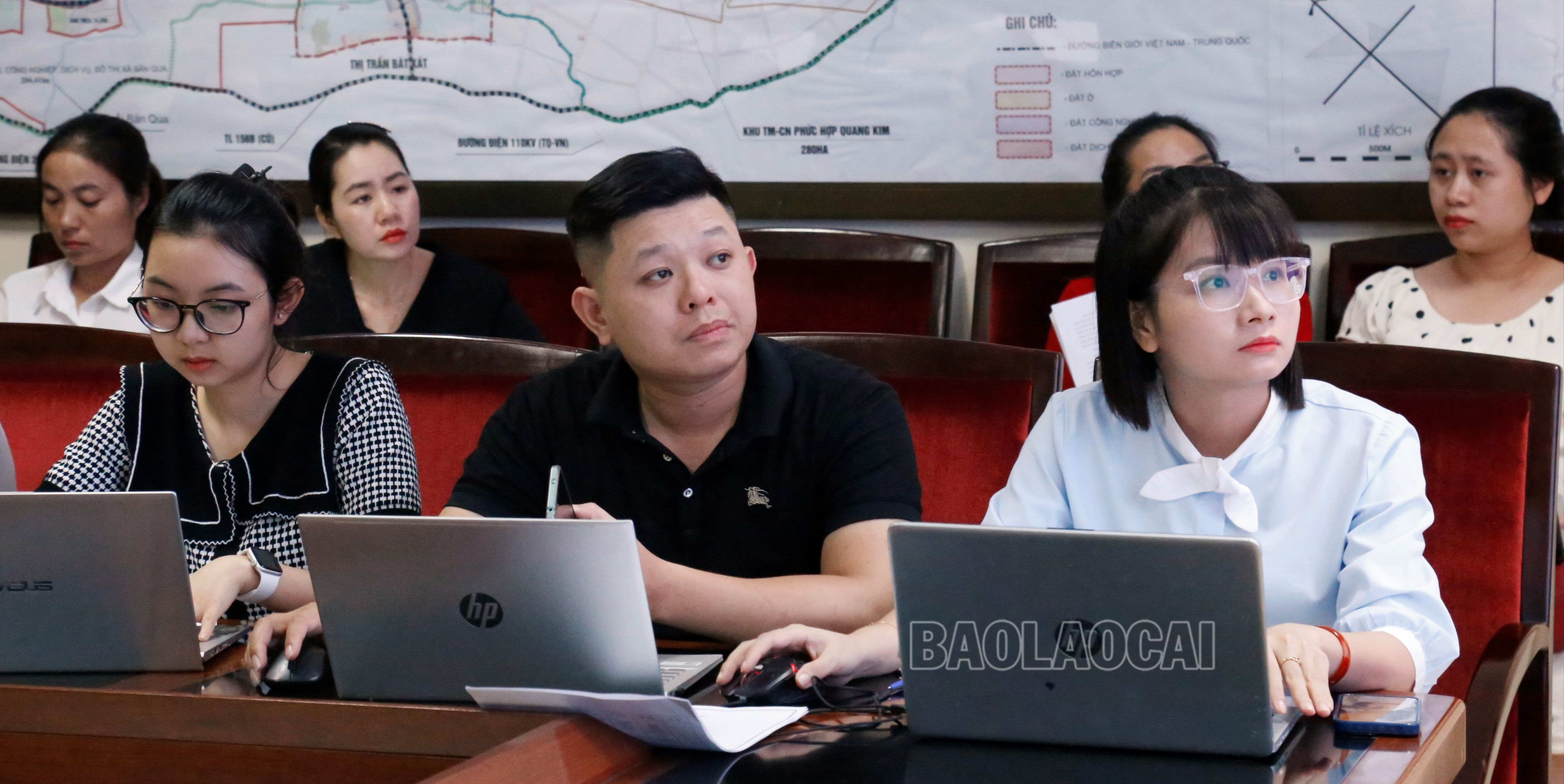 Với giao diện dễ nhìn, dễ hiểu, các học viên nhanh chóng tiếp thu và sử dụng thành thạo phần mềm. _MG_3239.JPG