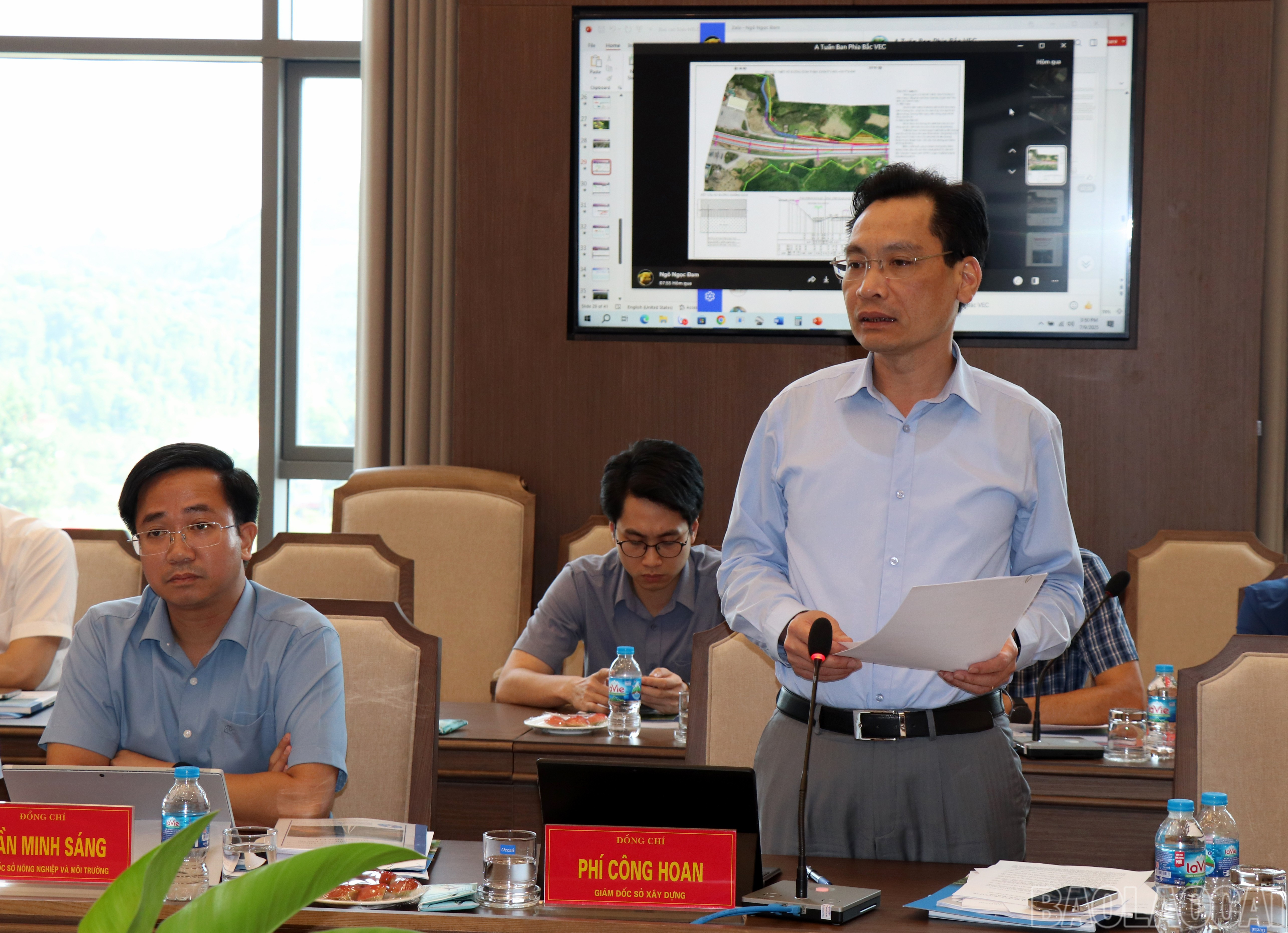 Các đại biểu tham gia phát biểu ý kiến tại buổi làm việc. baolaocai-br_anh-pb44.jpg