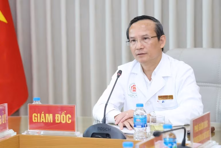 Trung tướng, Giáo sư, Tiến sĩ Lê Hữu Song - Giám đốc Bệnh viện Trung ương Quân đội 108 yêu cầu các đơn vị thực hiện nghiêm công tác trực Tết Nguyên đán.