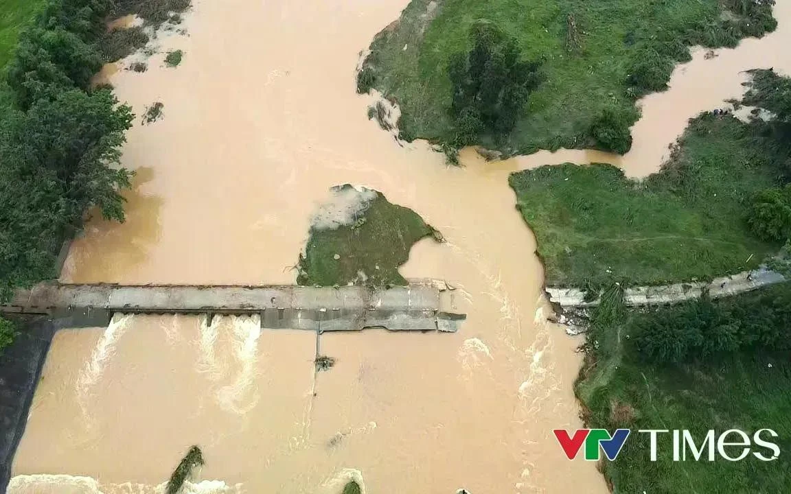 canhbaolu.jpg