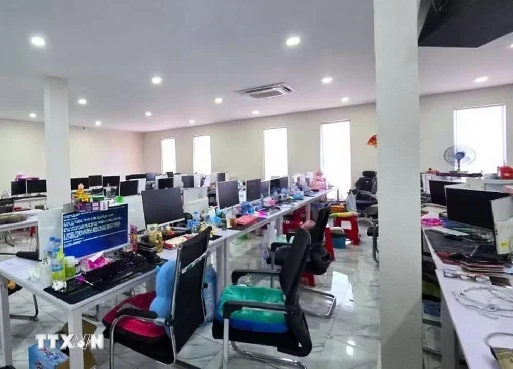 Một tòa nhà được dùng cho hoạt động lừa đảo trực tuyến tại thành phố Poipet.