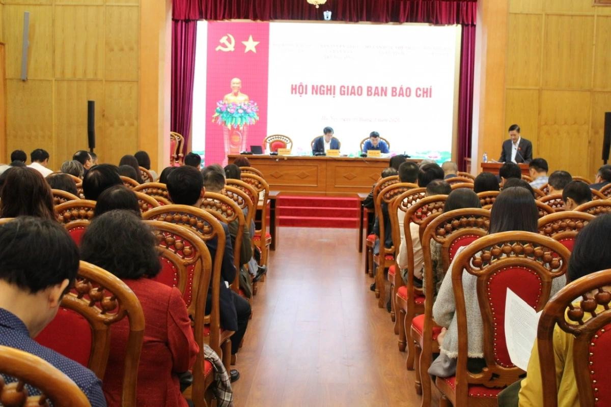 Hội nghị giao ban báo chí nhằm tăng cường công tác tuyên truyền về bầu cử đại biểu Quốc hội khóa XVI và đại biểu Hội đồng nhân dân các cấp, nhiệm kỳ 2026 - 2031.